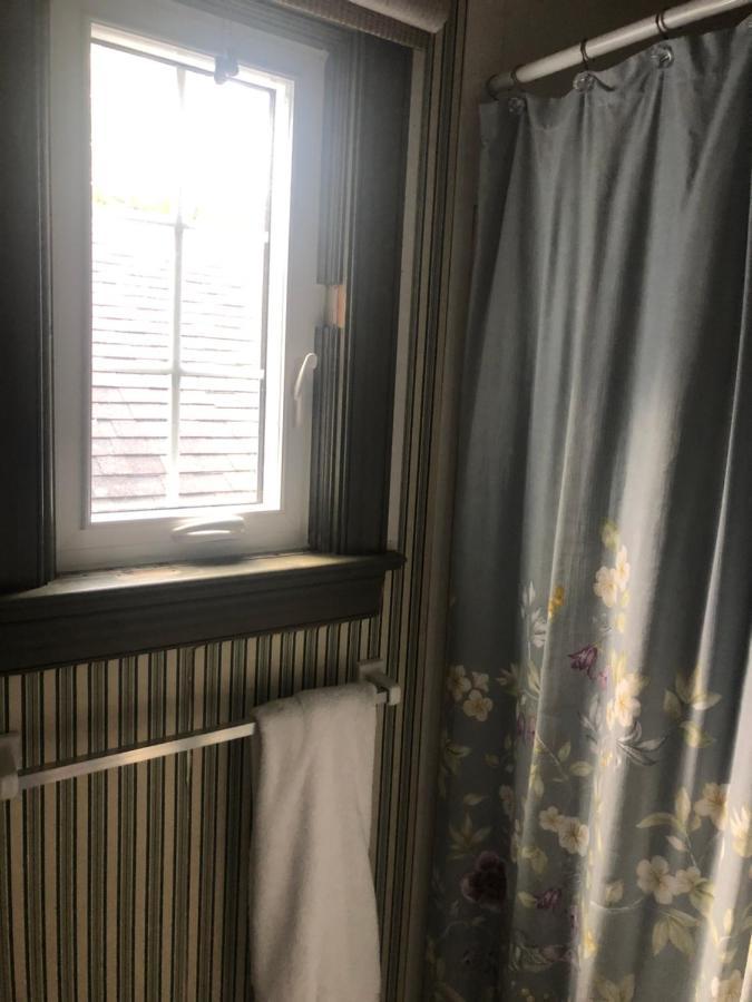 Bed and Breakfast Wild Wisteria Chadds Ford Esterno foto