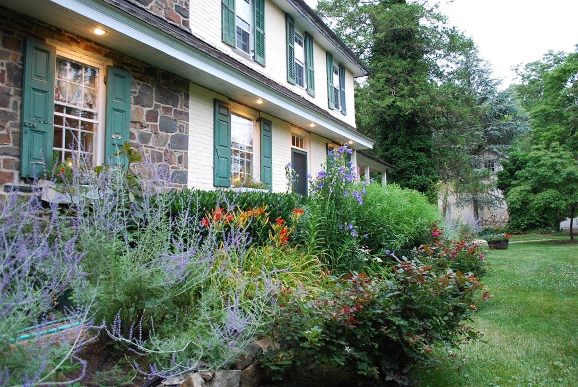 Bed and Breakfast Wild Wisteria Chadds Ford Esterno foto