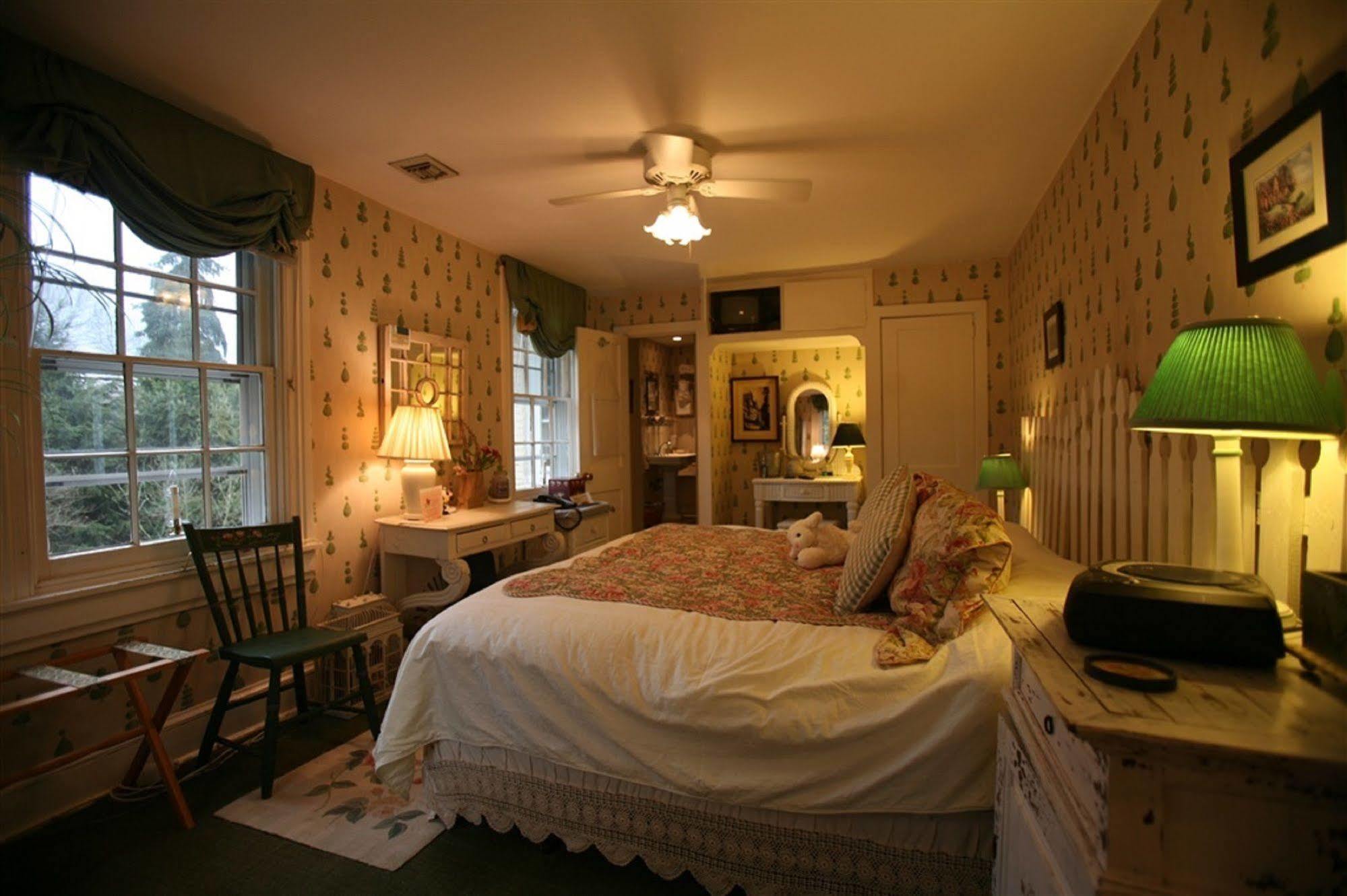 Bed and Breakfast Wild Wisteria Chadds Ford Esterno foto