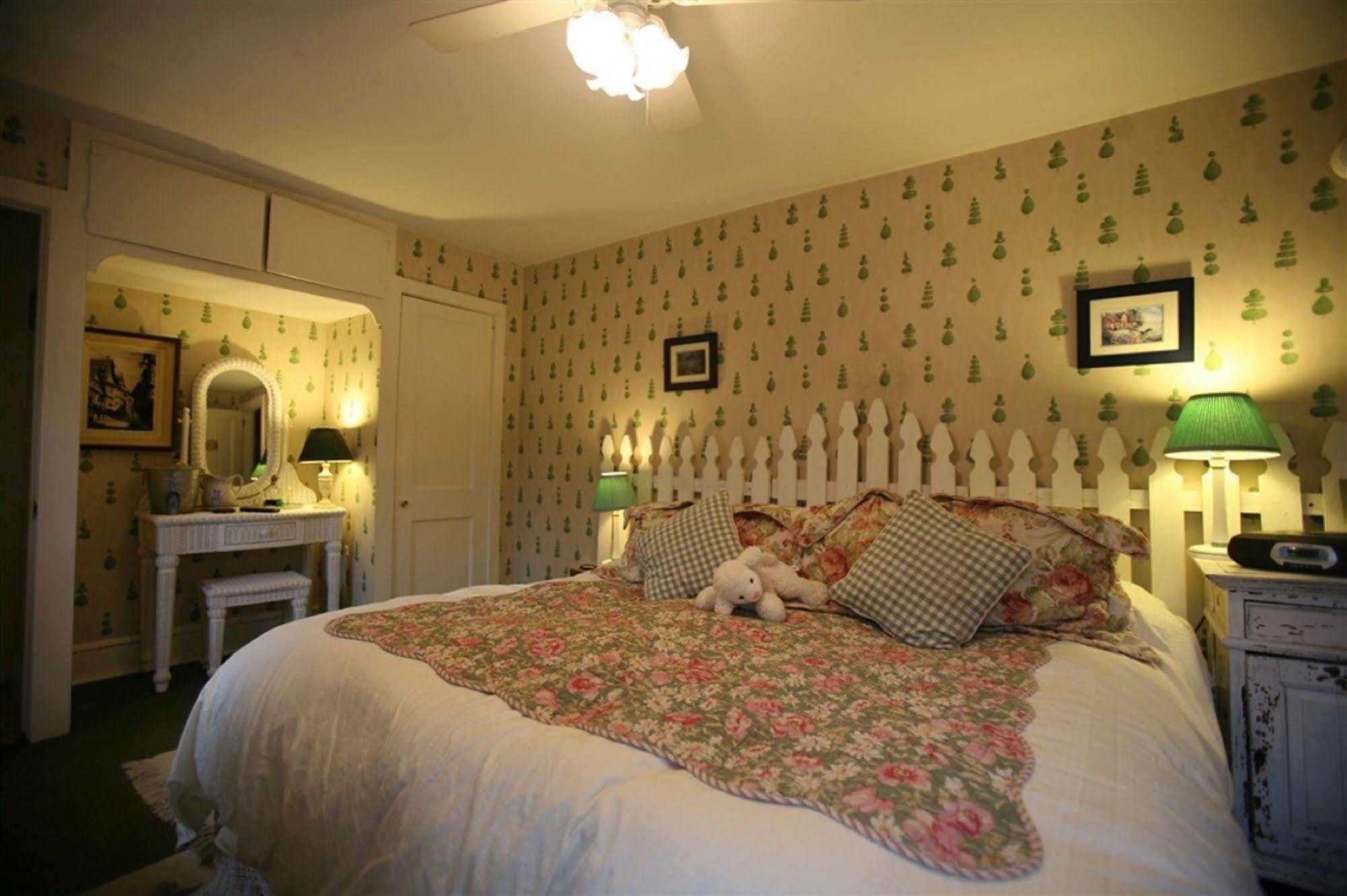 Bed and Breakfast Wild Wisteria Chadds Ford Esterno foto